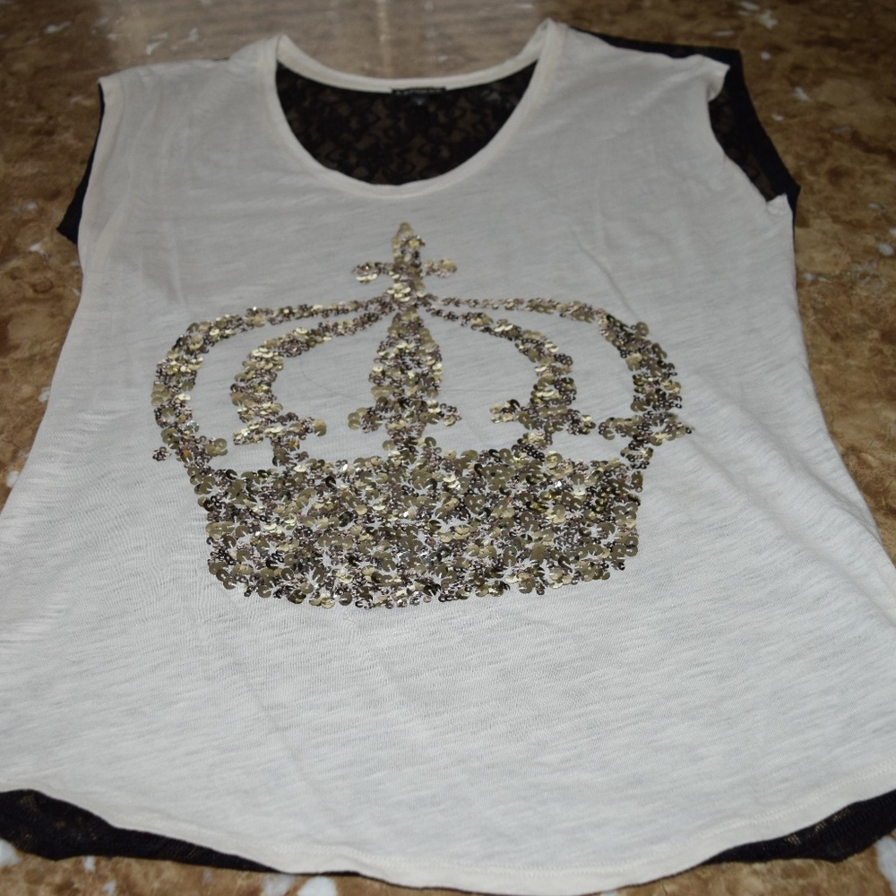 Small Petite Express Short Sleeve Shirt